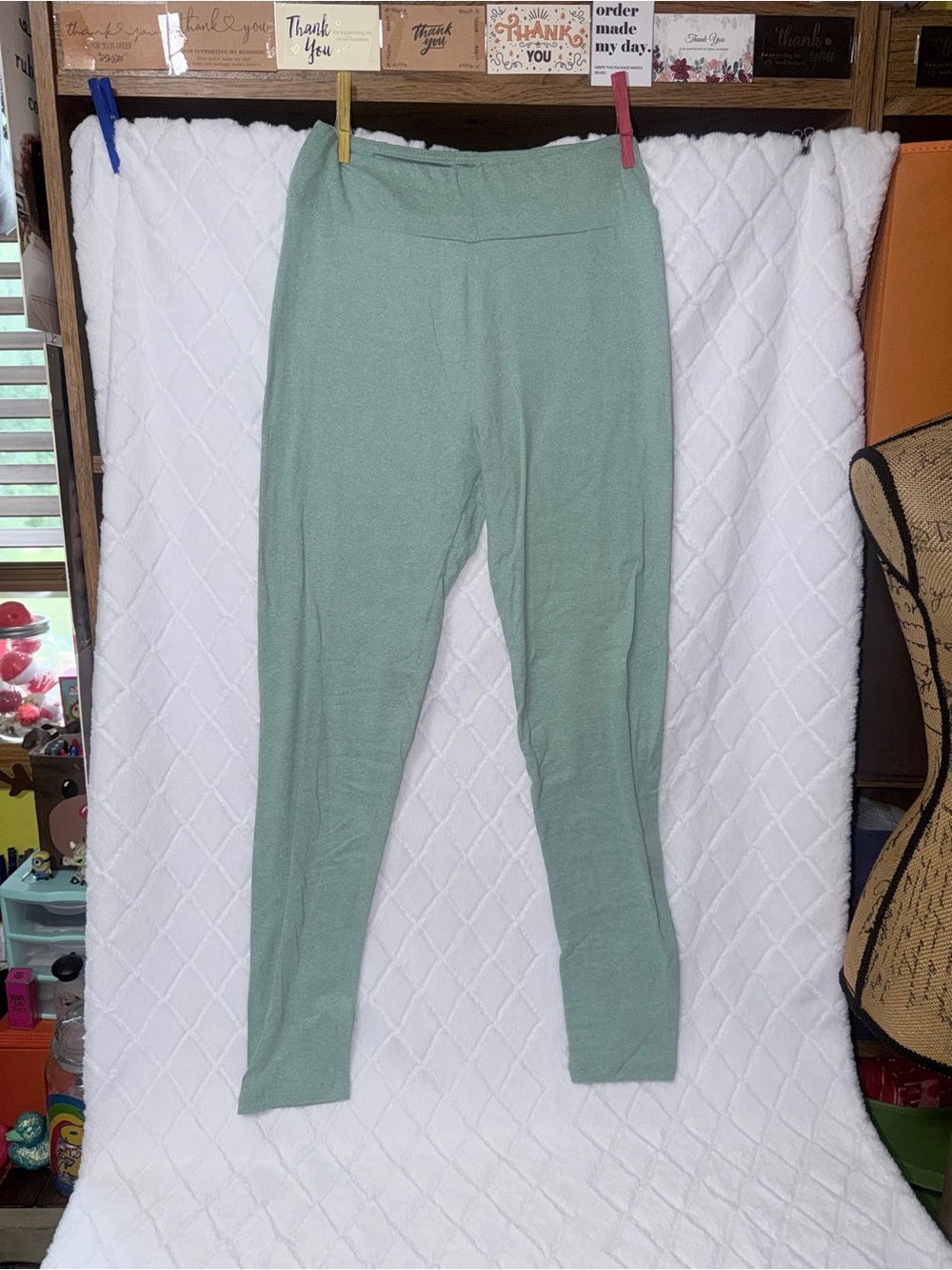 LuLaRoe Mint Sage Leggings